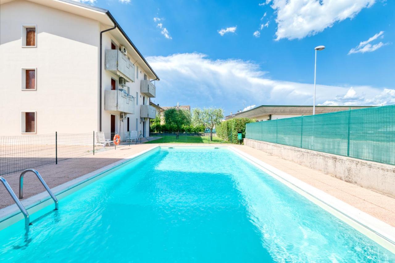 Wolf House - Sirmione Holiday المظهر الخارجي الصورة
